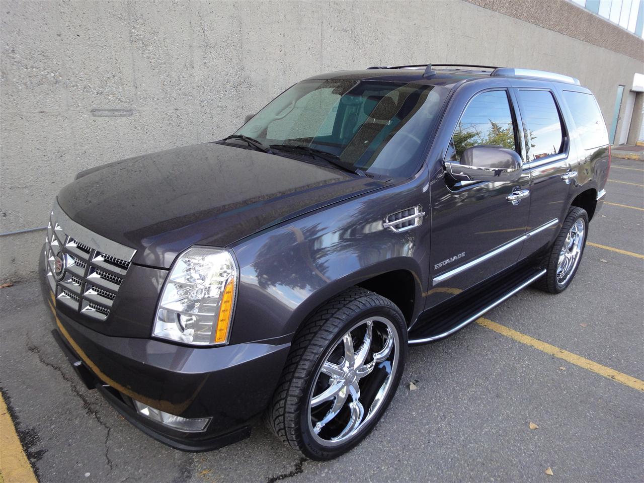 2010 Cadillac Escalade AWD - Envision Auto